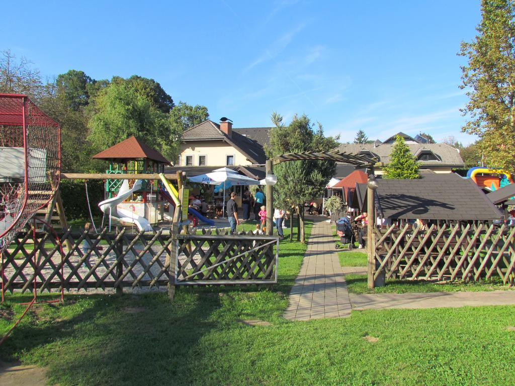 Crni Baron Pension Black Baron Maribor Exterior foto