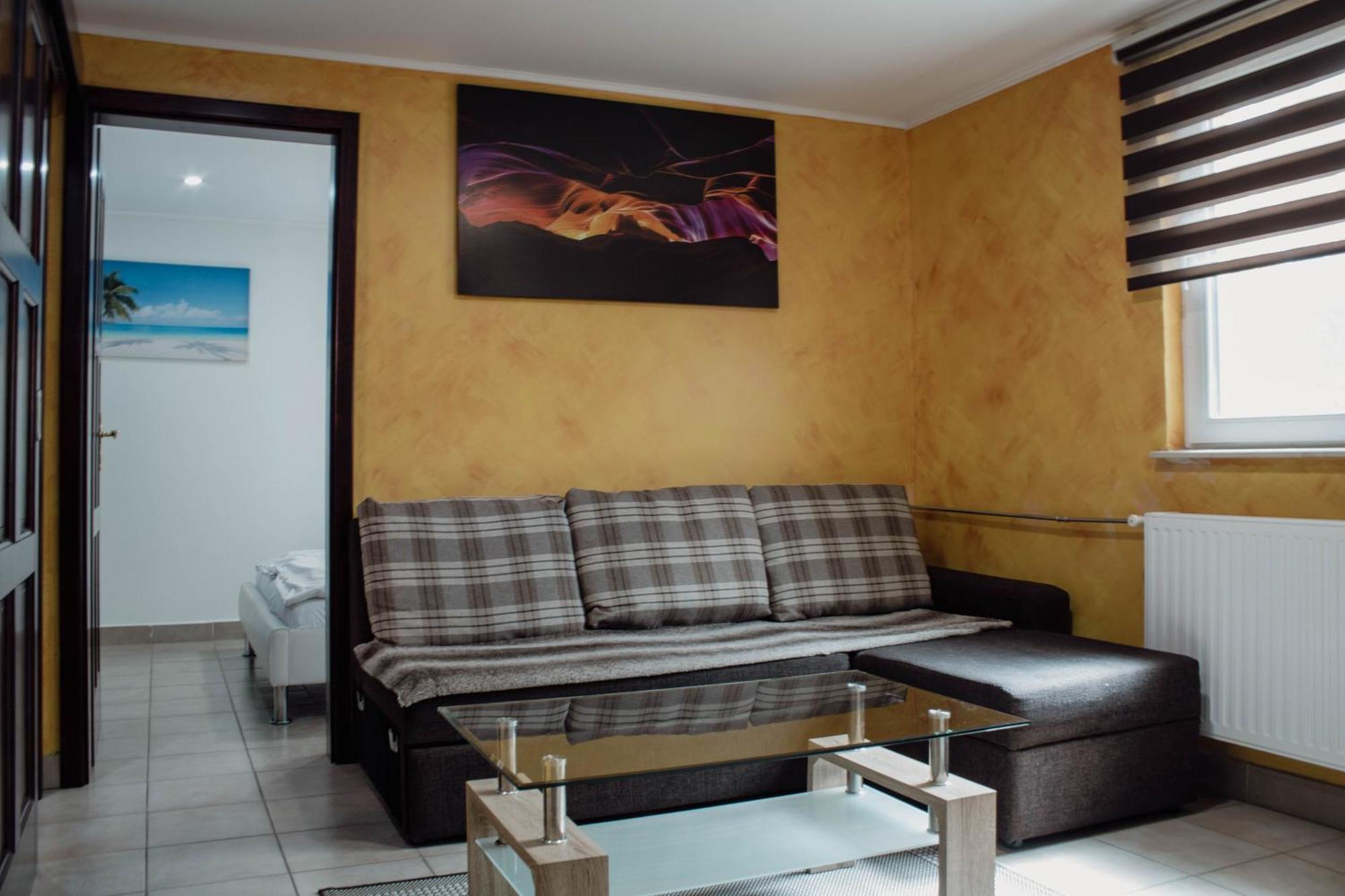 Crni Baron Pension Black Baron Maribor Exterior foto