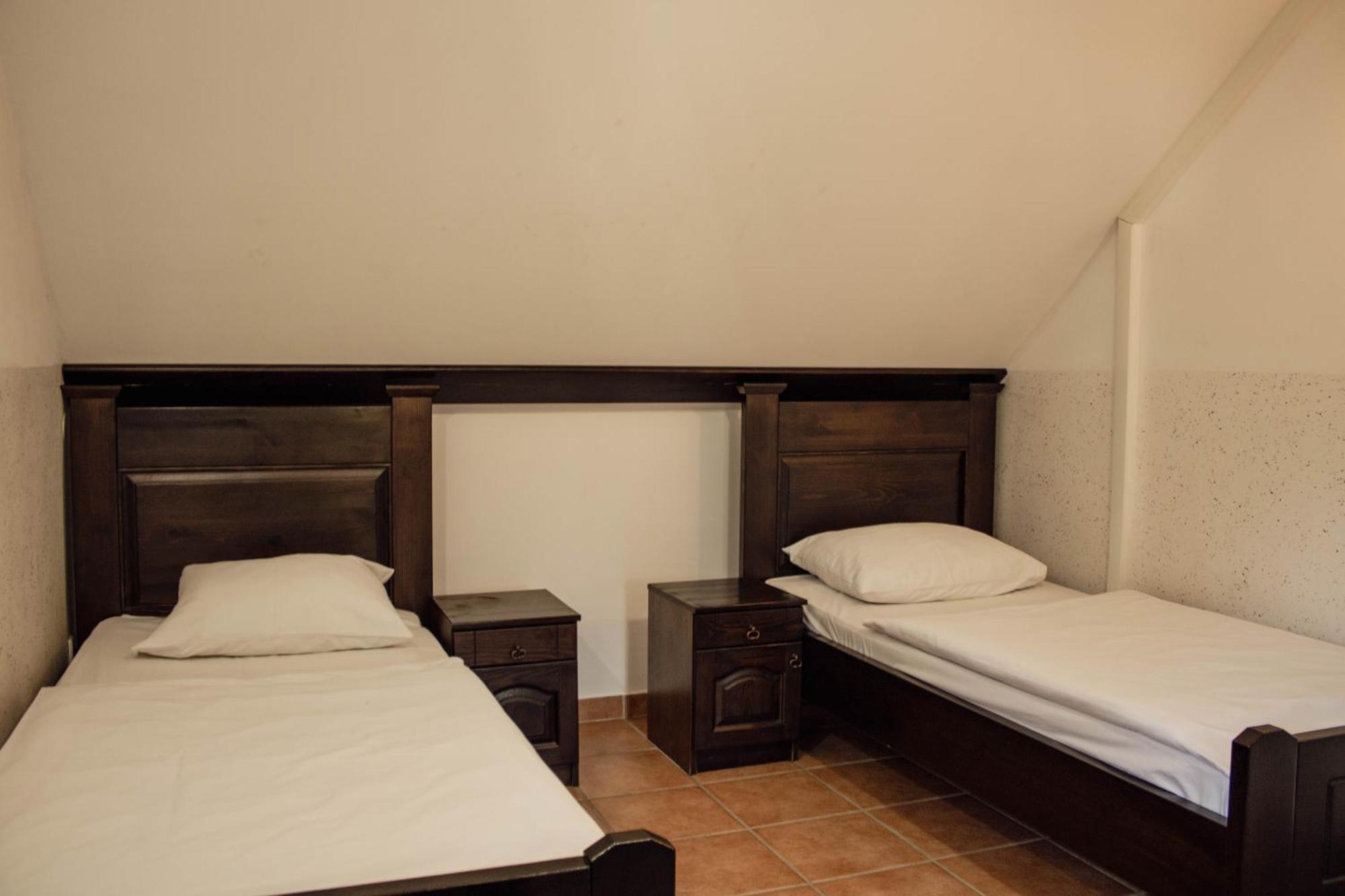 Crni Baron Pension Black Baron Maribor Exterior foto
