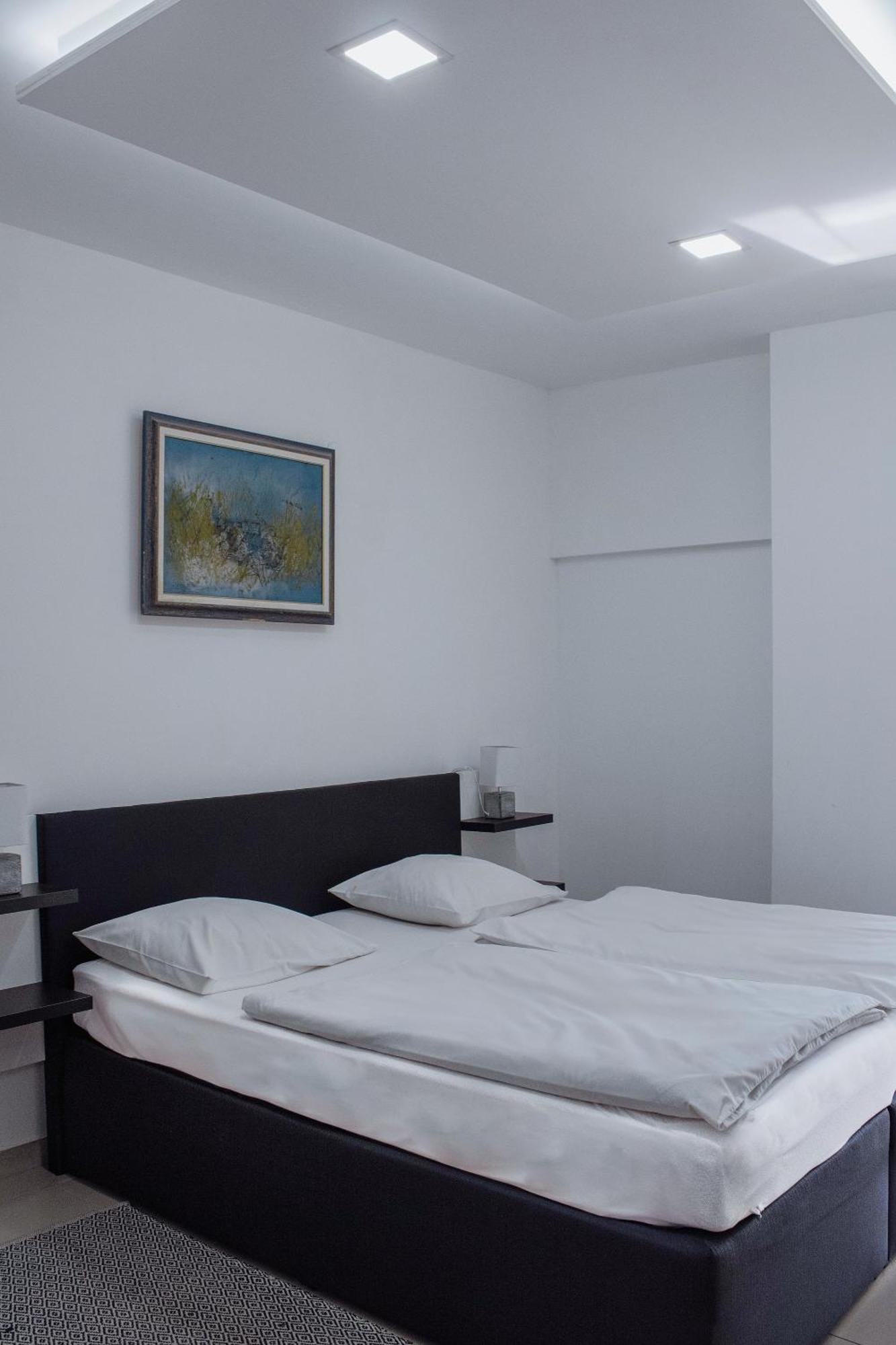 Crni Baron Pension Black Baron Maribor Exterior foto